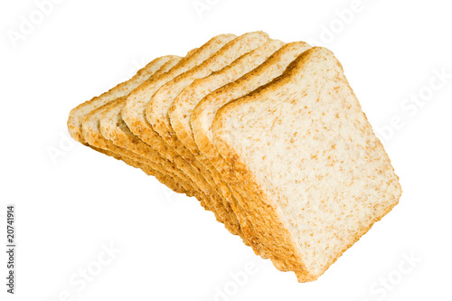 tranches de pain sur fond blanc
