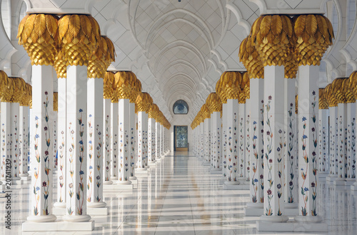 Принти на полотні Sheikh Zayed Mosque in Abu Dhabi United Arab Emirates