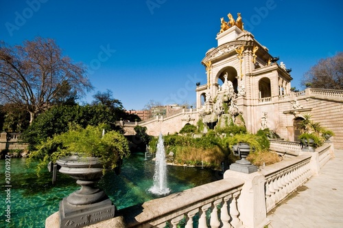 fountain in park De la Ciutadella in barcelona, catalonia