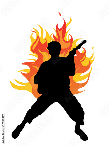 Party - Silhouette vor Feuerschein