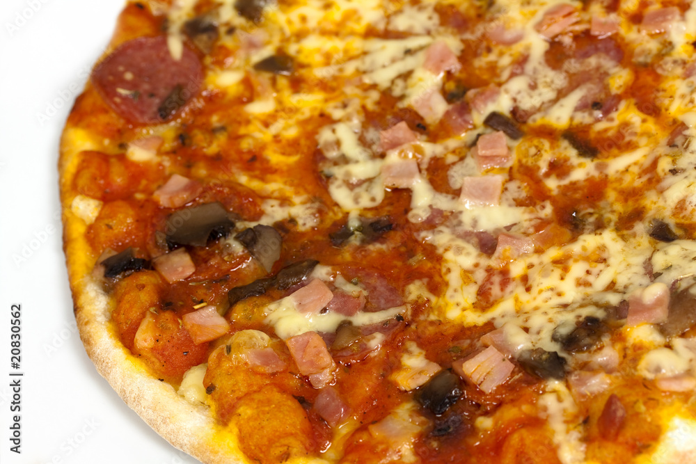 Pizza Salami , freigestellt Pizza Salami , freigestellt