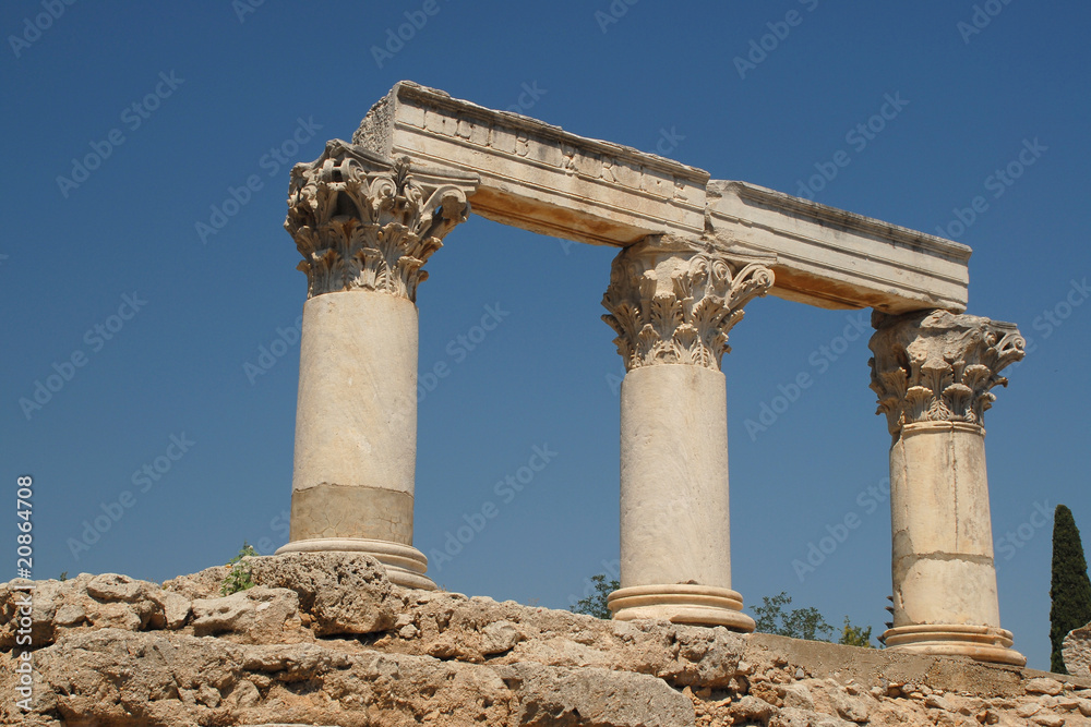 drei Säulen