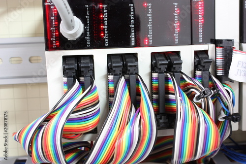 シーケンサー　アンプ