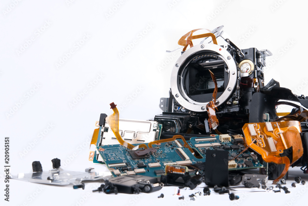 Broked DSLR camera Broked DSLR camera