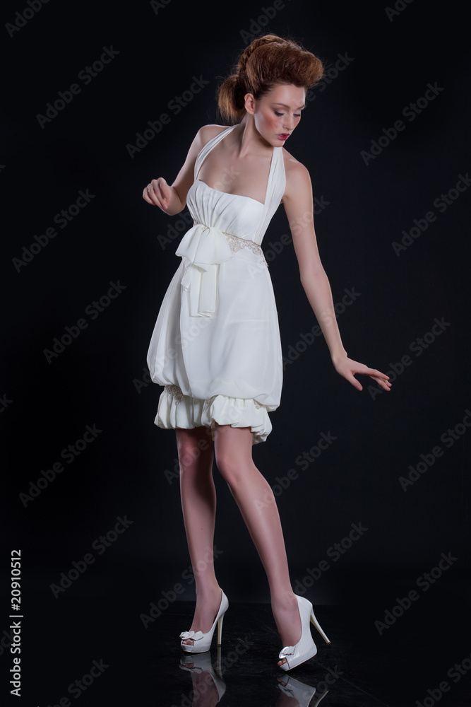 Naklejka premium Young Bride