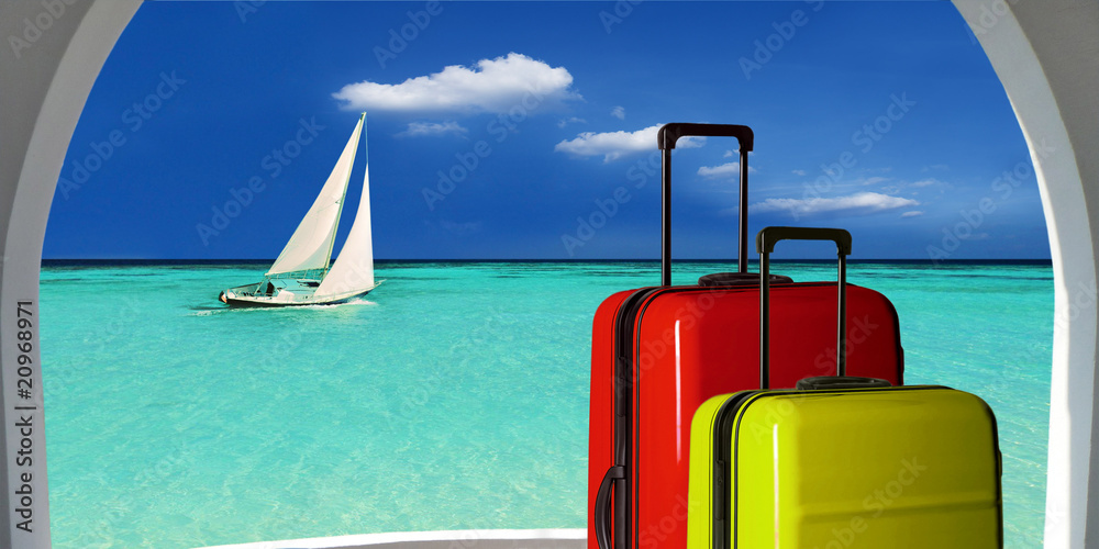 bagages et voilier Stock Photo | Adobe Stock