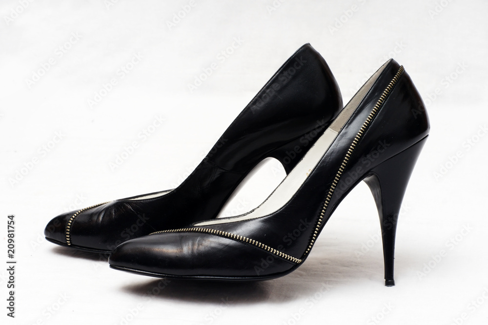 schwarze pumps high heels