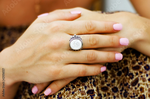 Wallpaper Mural Hands Torontodigital.ca