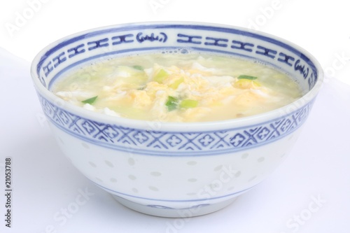 Chopped green onion soup / 葱花蛋汤
