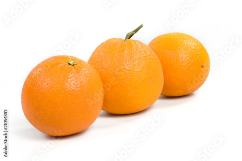 Tre arance in fila