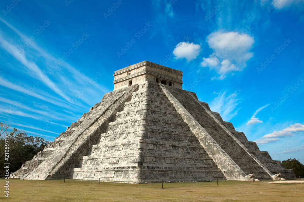 Mayan pyramid in Chichen-Itza, Mexico
