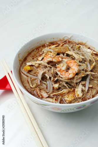 Sarawak Laksa (Sarawak Chinese Noodles)