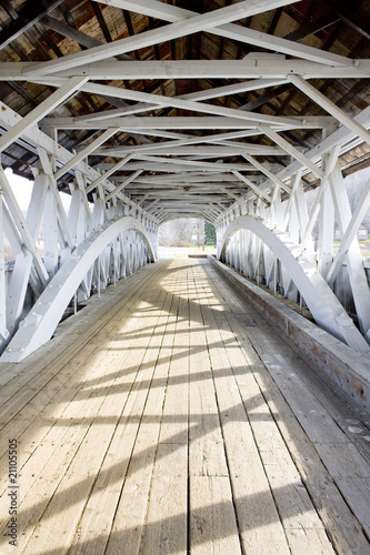 Groveton Covered Bridge (1852), New Hampshire, USA © Richard Semik
