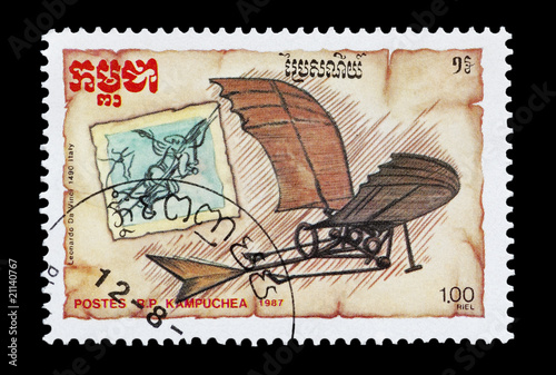 Cambodian mail stamp featuring the da Vinci glider