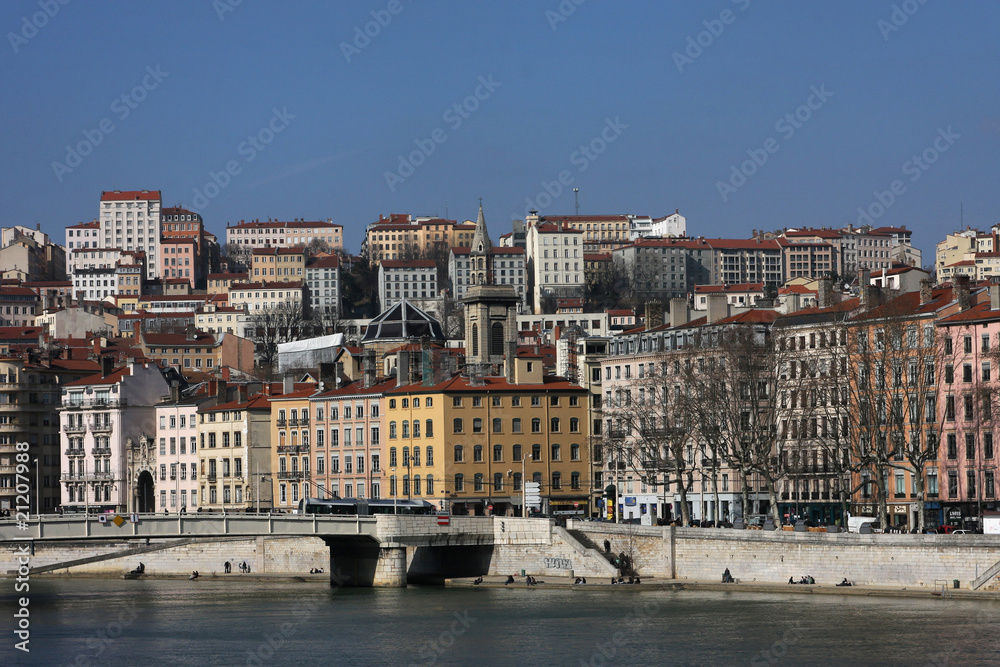 Fototapeta premium Quais de Saone à Lyon