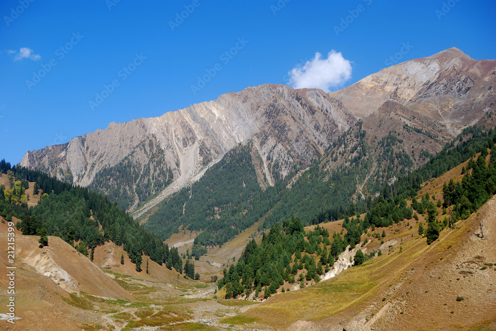 Mountains, Sonamarg, Kashmir, India
