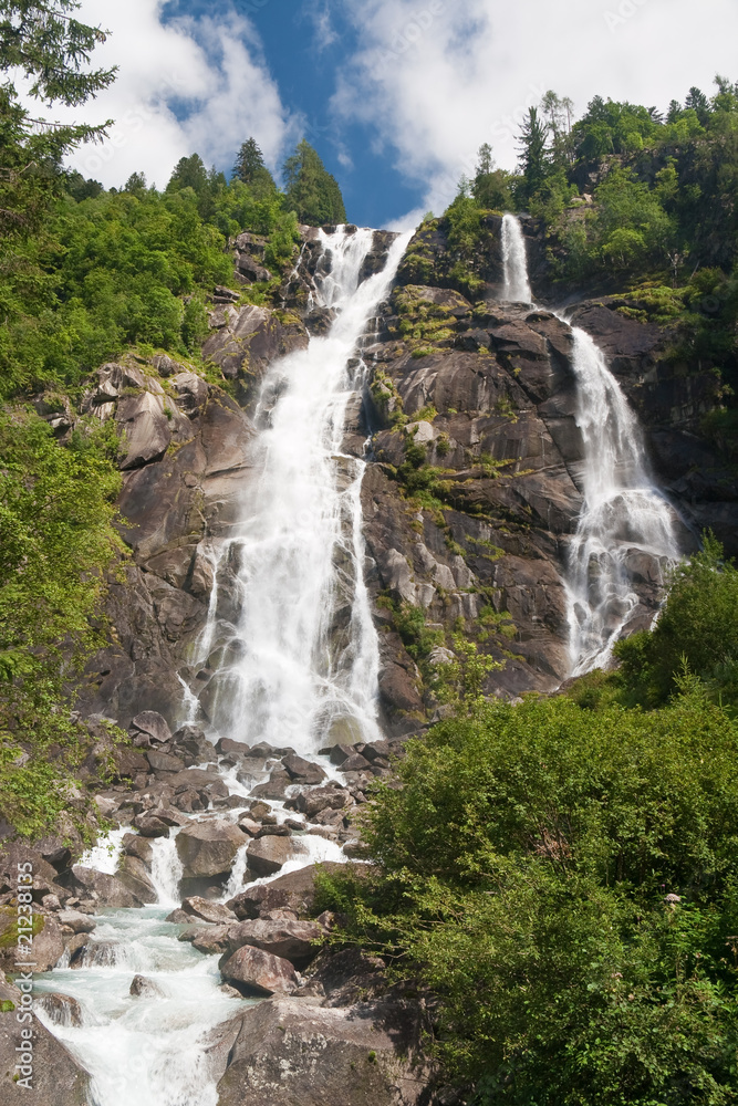 Obraz premium Cascata Nardis, val di Genova