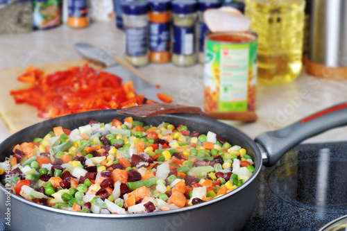 Preparation of ragout