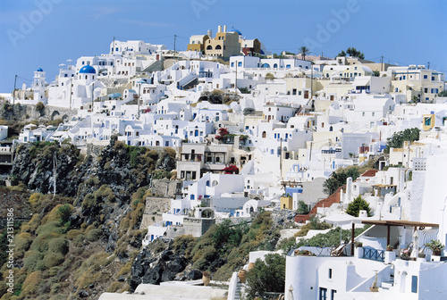 Canvas Print town on hilltop