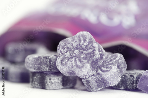 bonbons à la violette