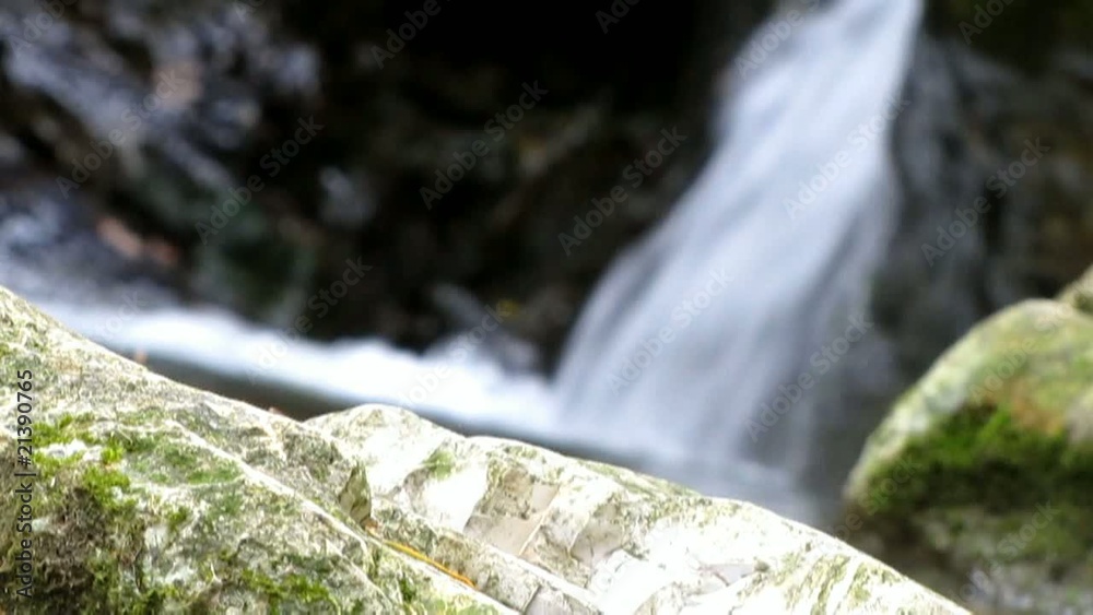 sorgente d'acqua 2