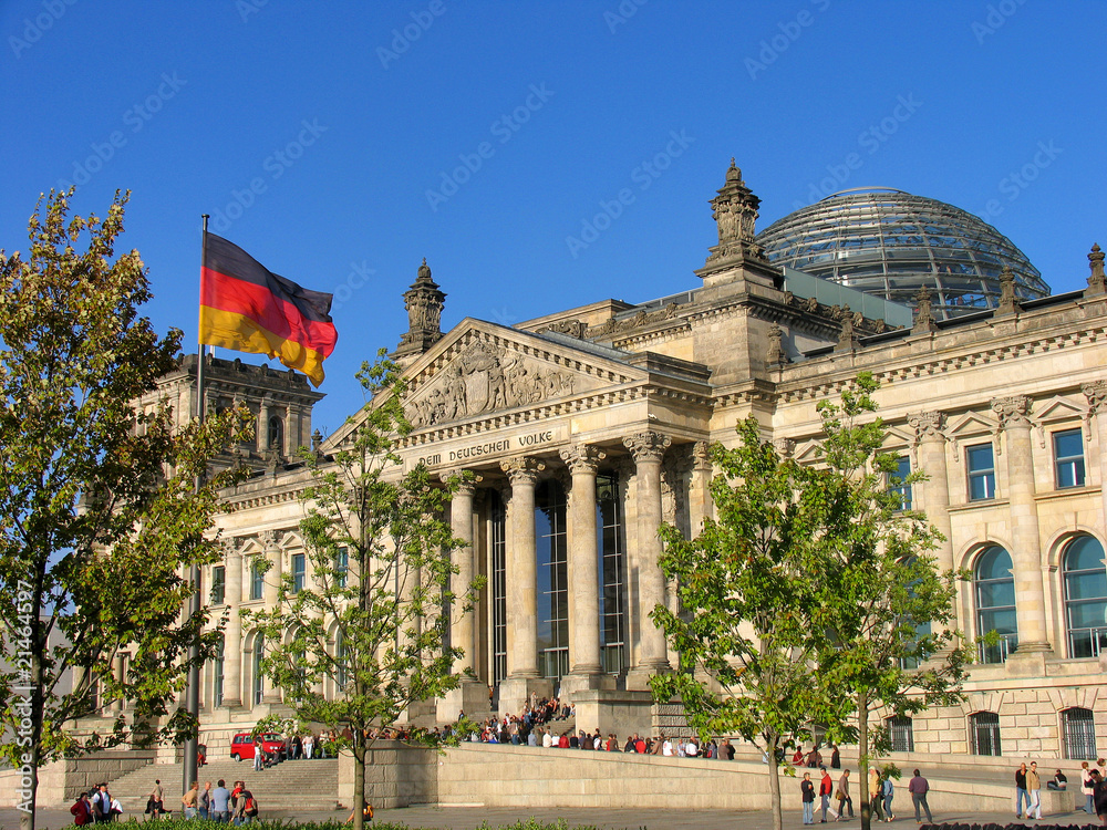 Fototapeta premium Reichstag in Berlin