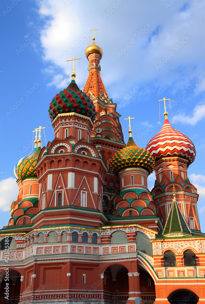 Towers of Vasiliy Blazhenniy church