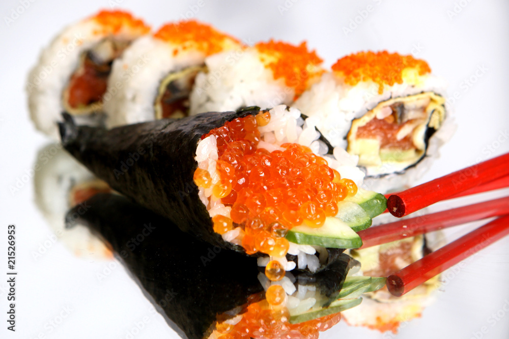 Maki sushi