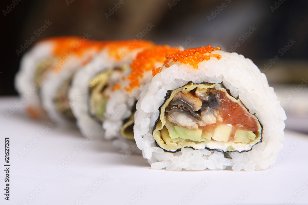 Maki sushi