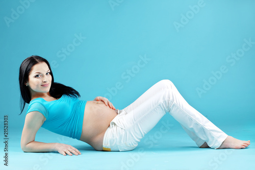 Pregnancy © Alena Ozerova