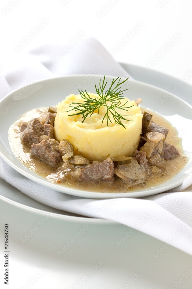 Bœuf Stroganoff