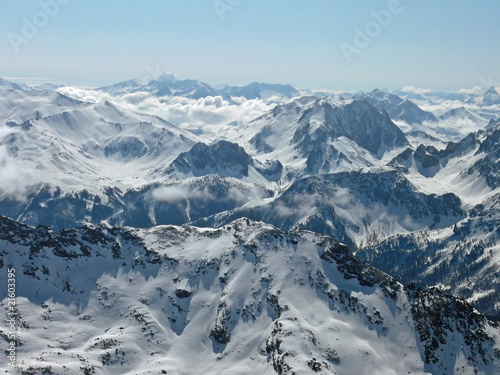 Vue sur les Alpes, depuis la cime Caron © Dean Moriarty