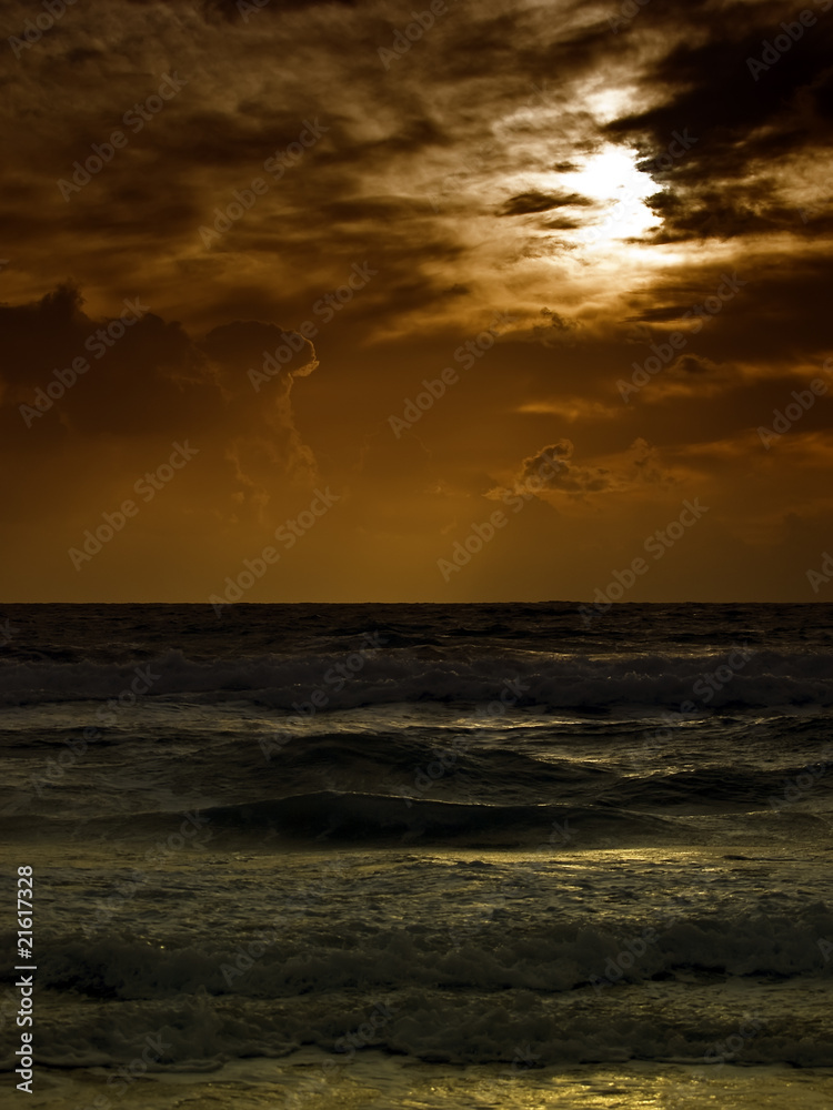 Fototapeta premium Golden Bay Sunset