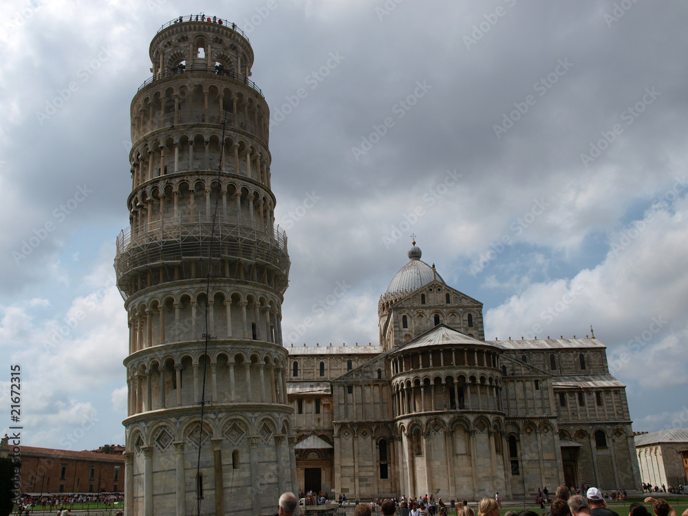 Pisa - Leaning Tower and Duomo in the Piazza dei Miracoli