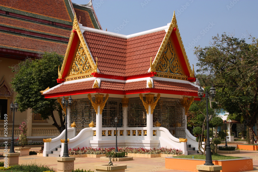 Naklejka premium Thailand - buddhist temple in Kanchanaburi