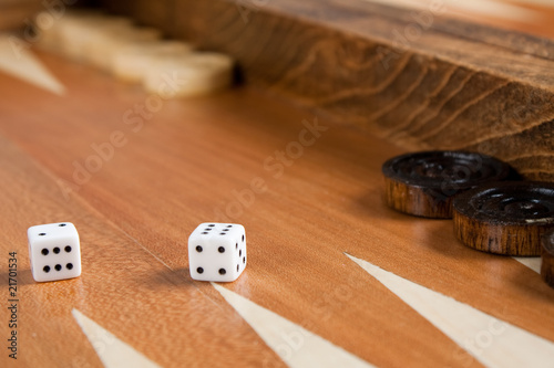 backgammon