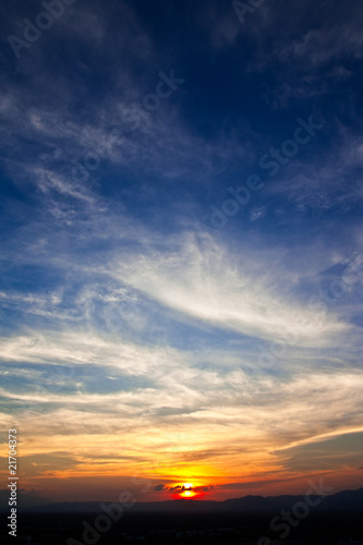 Fototapeta Naklejka Na Ścianę i Meble -  Sunset and colorful sky