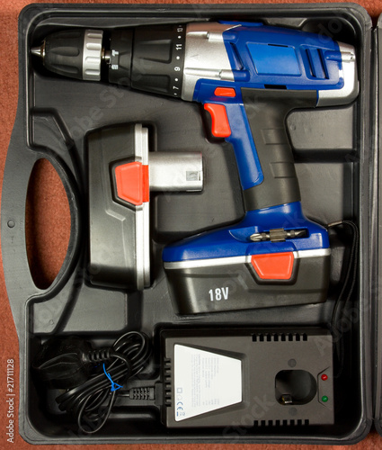 Obraz na płótnie cordless hammer drill kit in black case