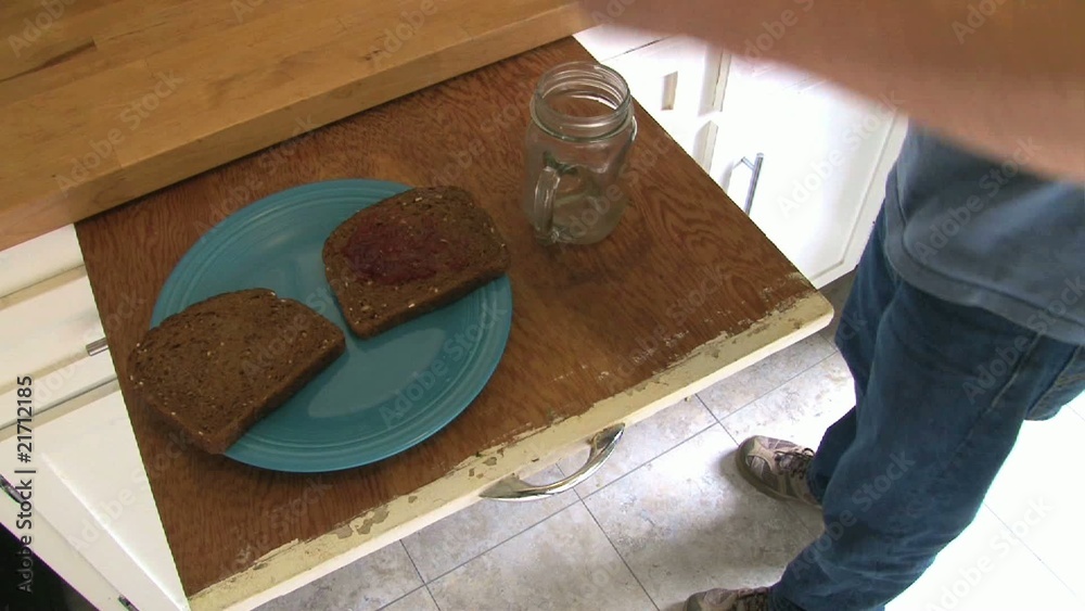 Self Eating Sandwich