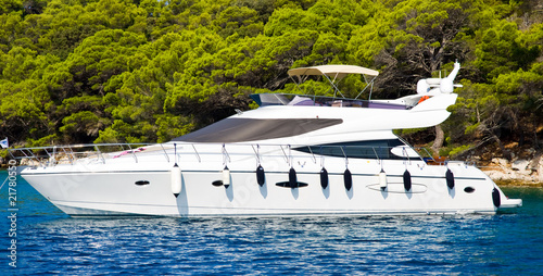 Принти на полотні Luxury yacht