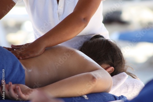 massage sur plage photo