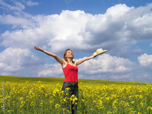 Young girl enjoying summer