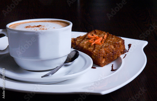 Snacktime with coffee and cake