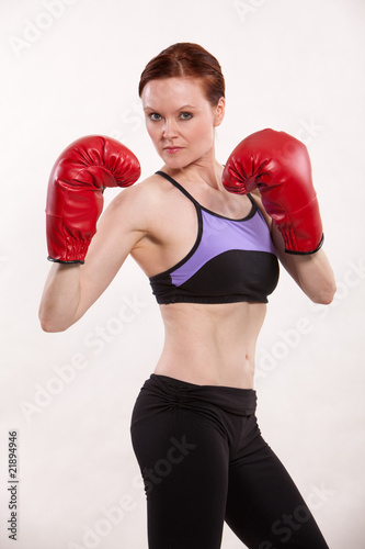 Attractive thirties caucasian brunette woman exercising © Geo Martinez