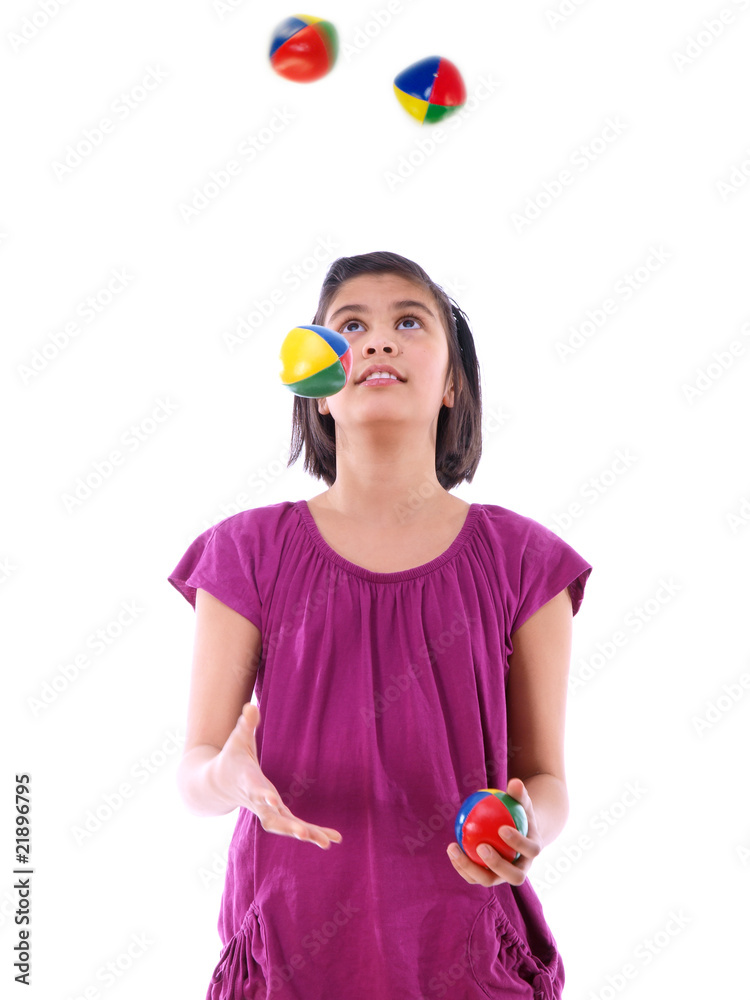 mädchen jongliert StockFoto Adobe Stock