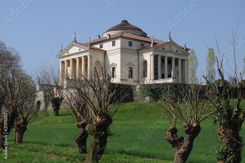 Palladio La Rotonda a Vicenza_05 photo
