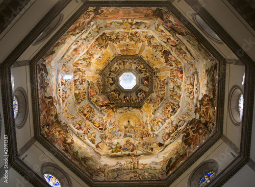 Wallpaper Mural Florence - cathedral of Santa Maria del Fiore - cupola