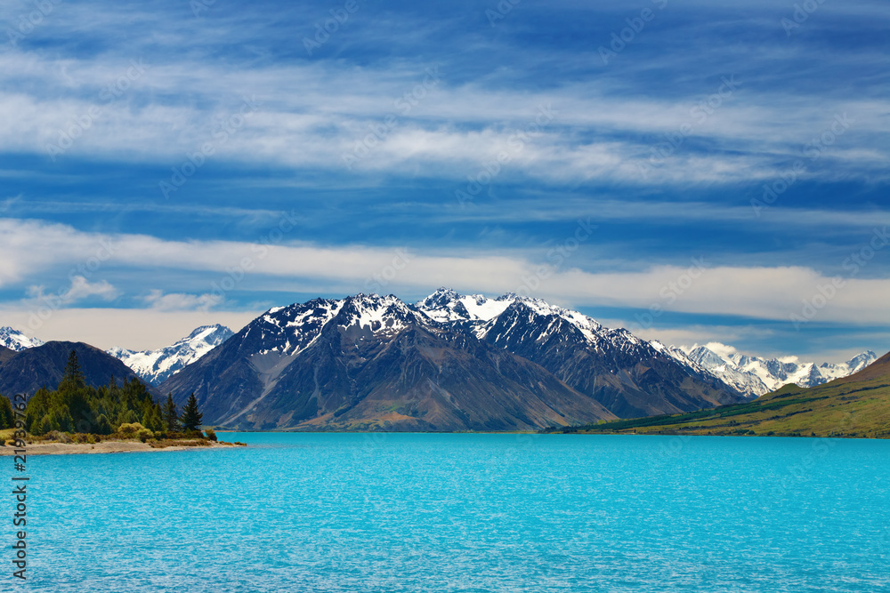 Ohau lake, Southern Alps, New Zealand - obrazy, fototapety, plakaty 