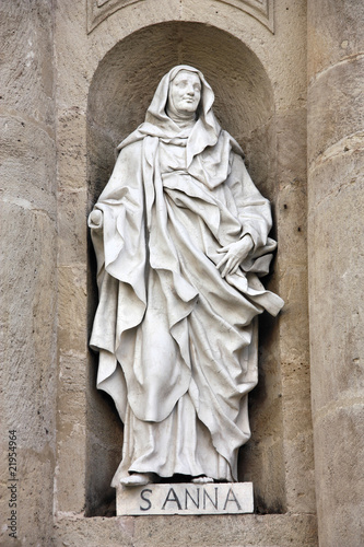 Εκτύπωση καμβά Saint Anne statue in a church in Palermo