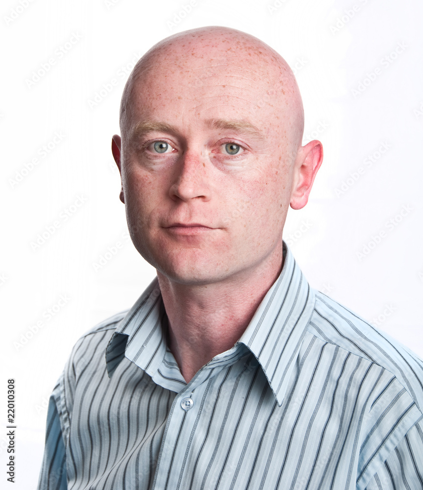 Fototapeta premium business man portrait in his 30's on white